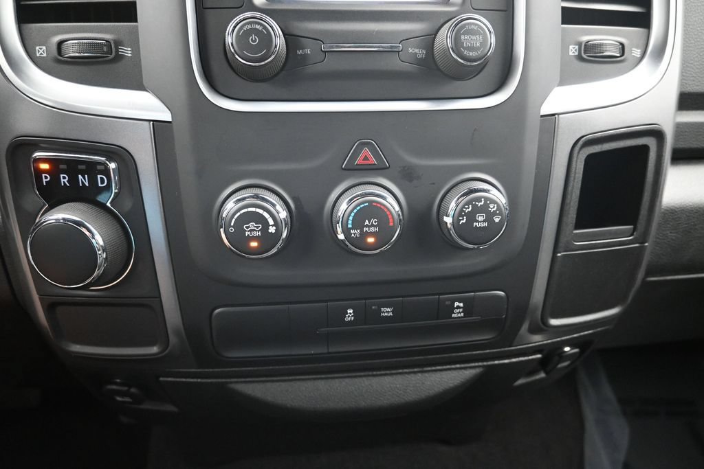Used 2024 RAM 1500 Classic Warlock RWD image 17