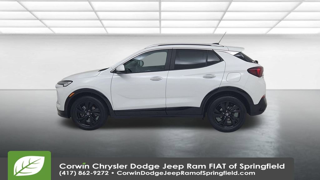 Used 2024 Buick Encore GX Sport Touring image 10