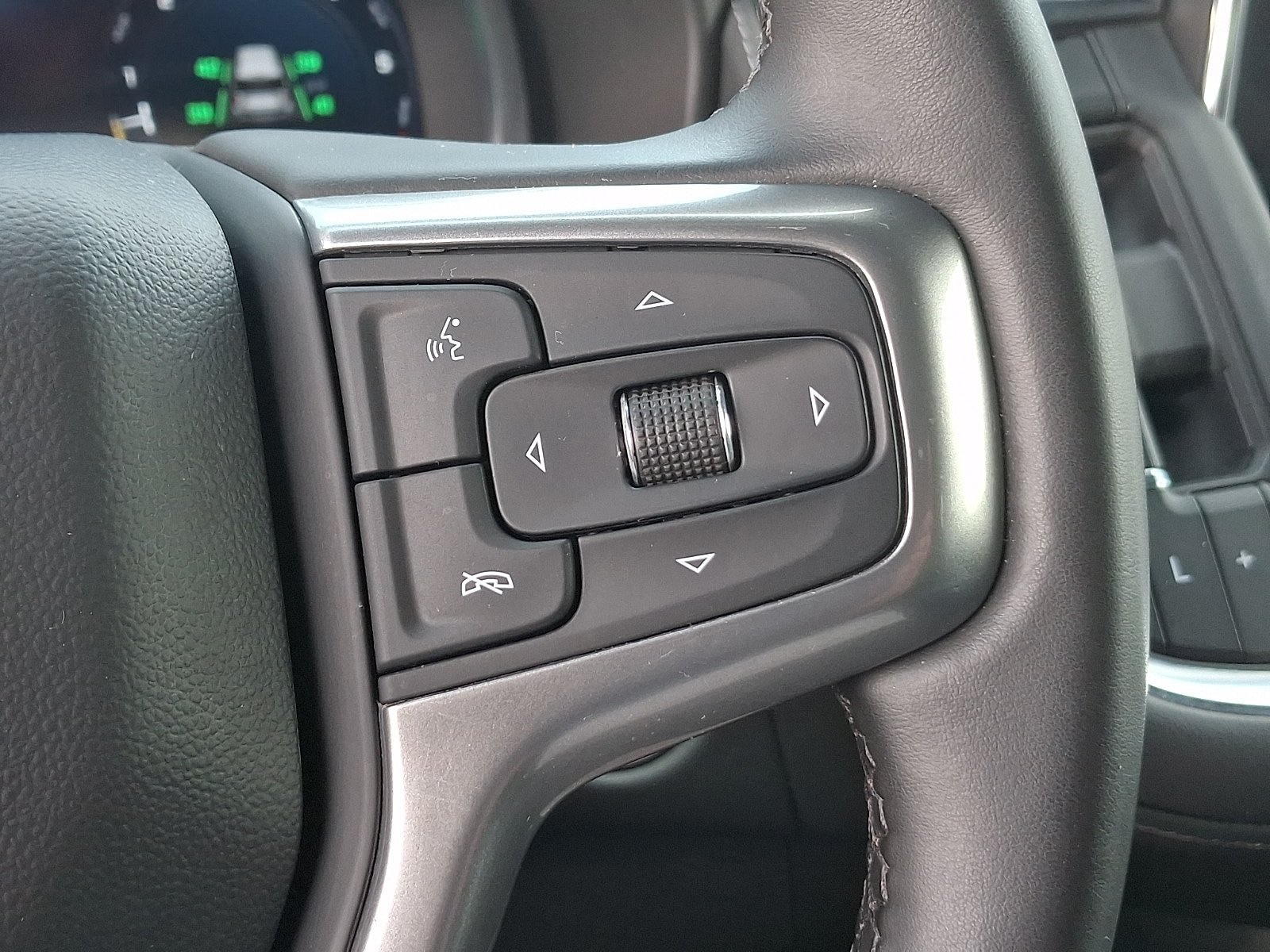 Used 2024 Chevrolet Tahoe LT AWD/4WD image 22