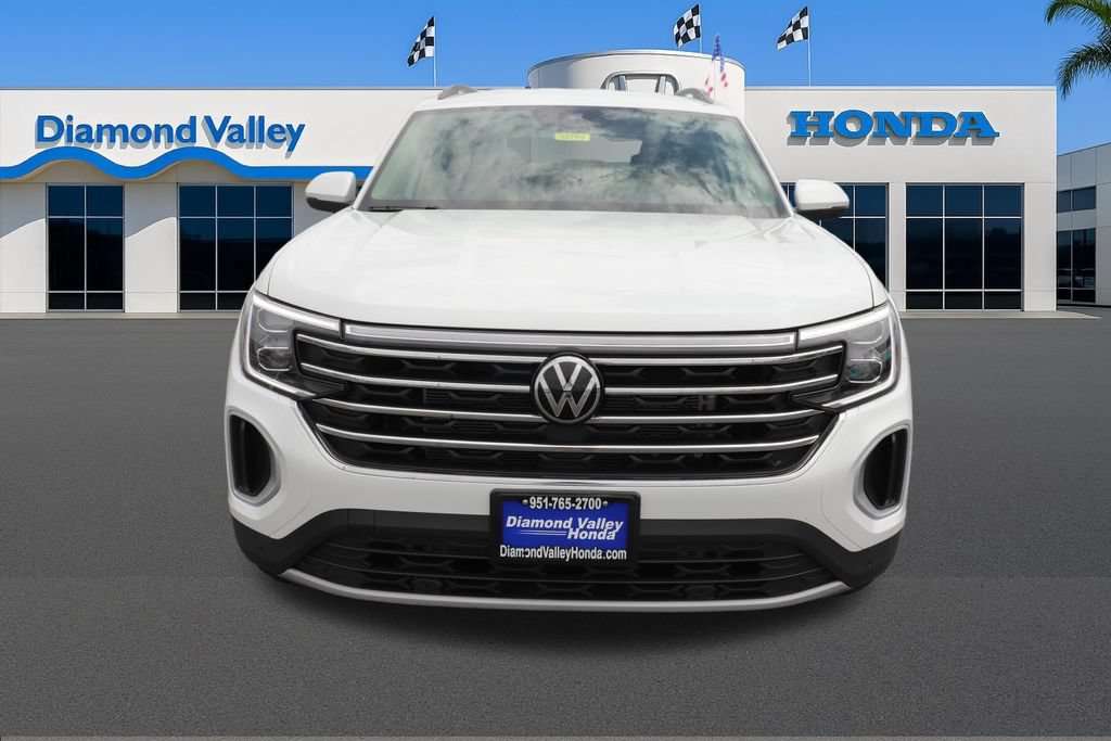 Used 2026 Volkswagen Atlas SE AWD/4WD image 2