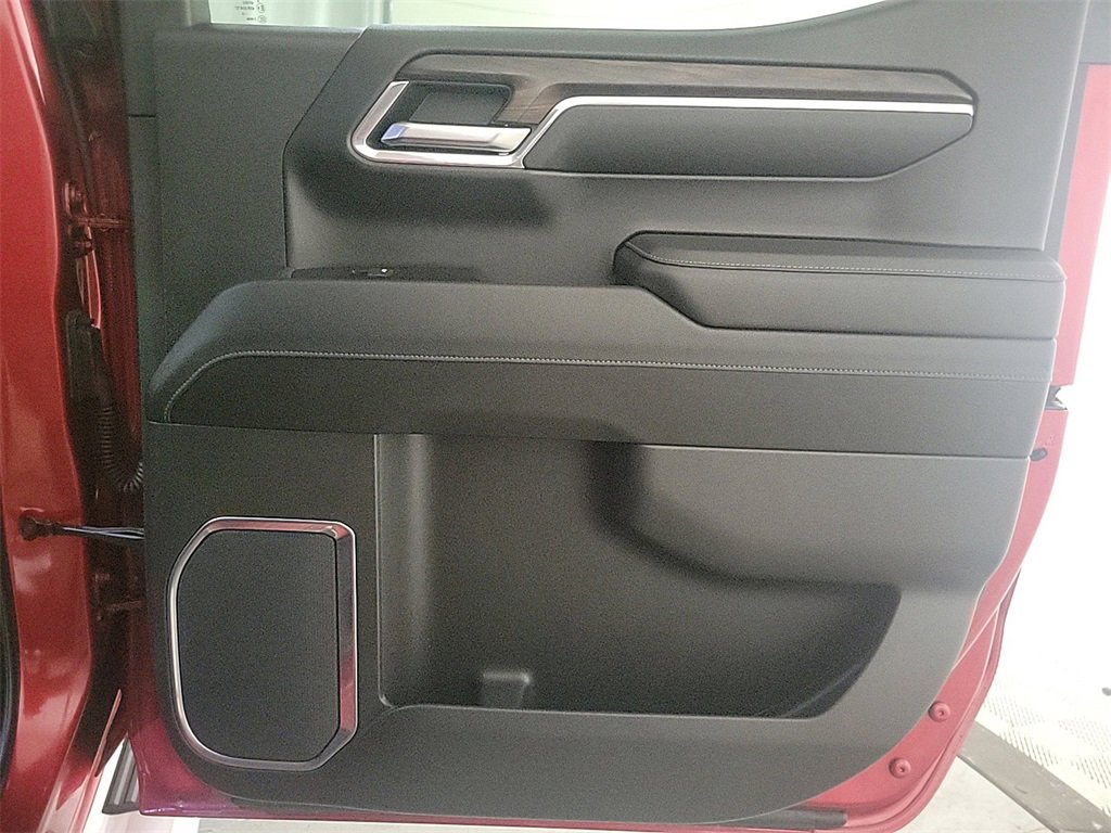 Used 2023 GMC Sierra 1500 SLT w/ SLT Premium Plus Package image 23