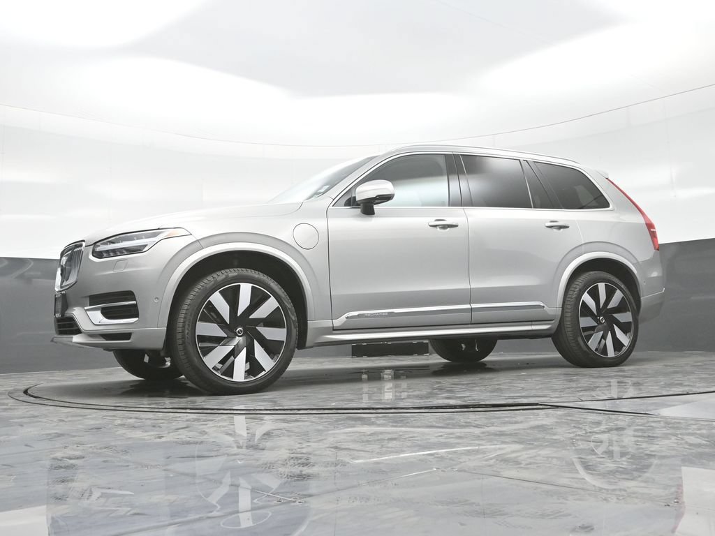 Used 2023 Volvo XC90 T8 Ultimate AWD/4WD image 30