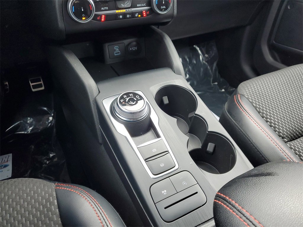 Used 2023 Ford Escape ST-Line image 29