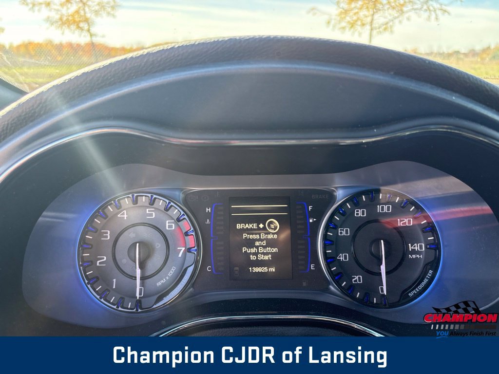 Used 2015 Chrysler 200 S FWD image 19