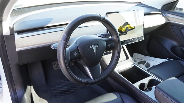 Used 2022 Tesla Model 3 Long Range image 17
