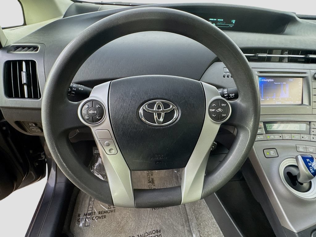 Used 2014 Toyota Prius Two FWD image 13