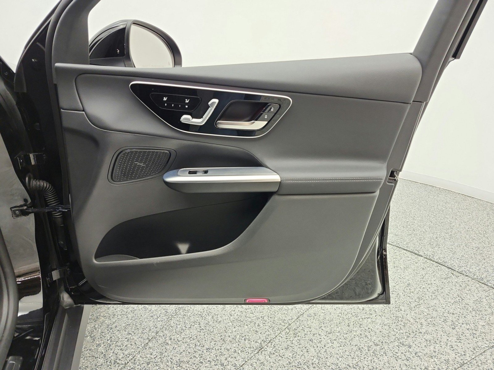Certified 2026 Mercedes-Benz GLC 300 image 19