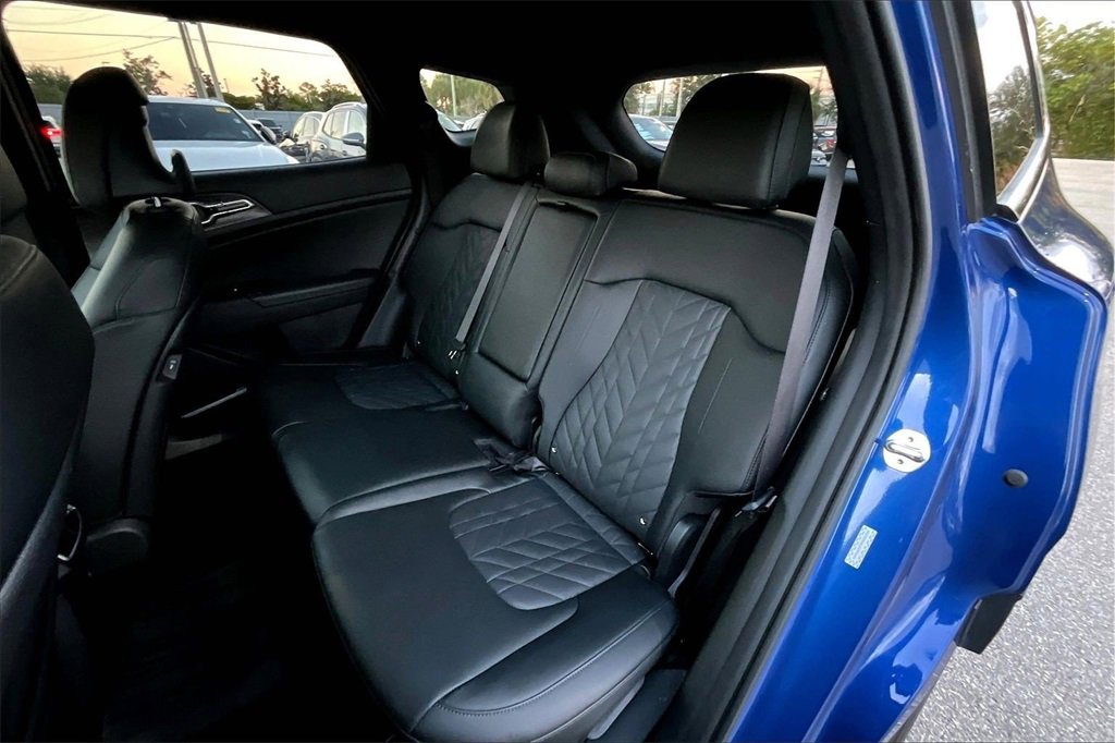 Used 2023 Kia Sportage X-Line w/ X-Line Premium Package image 16