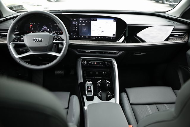 New 2025 Audi Q5 Premium Plus image 26