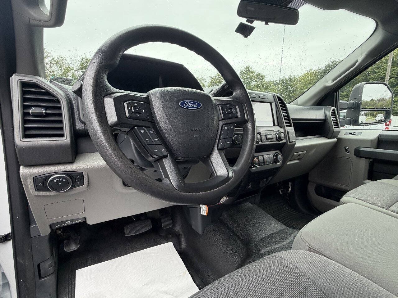 Used 2022 Ford F250 XL w/ Power Equipment Group AWD/4WD image 17