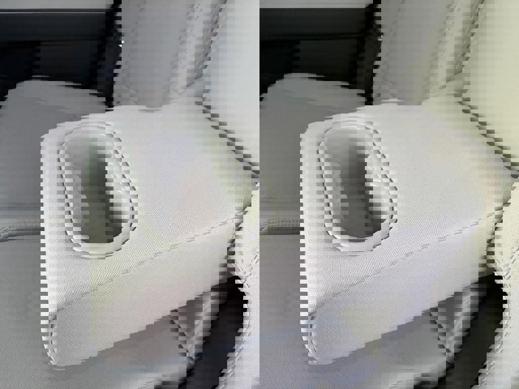 New 2026 Hyundai Santa Fe SE image 11