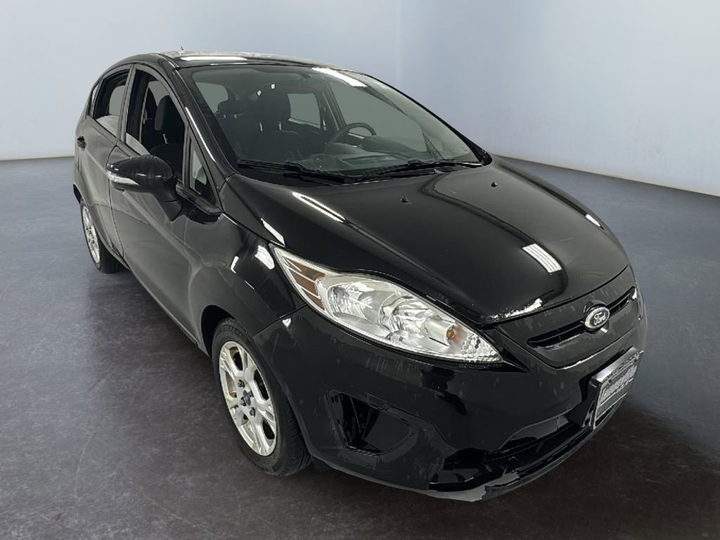 Used 2013 Ford Fiesta SE