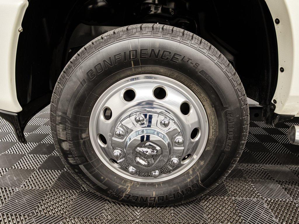 Used 2022 RAM 3500 Laramie AWD/4WD image 13