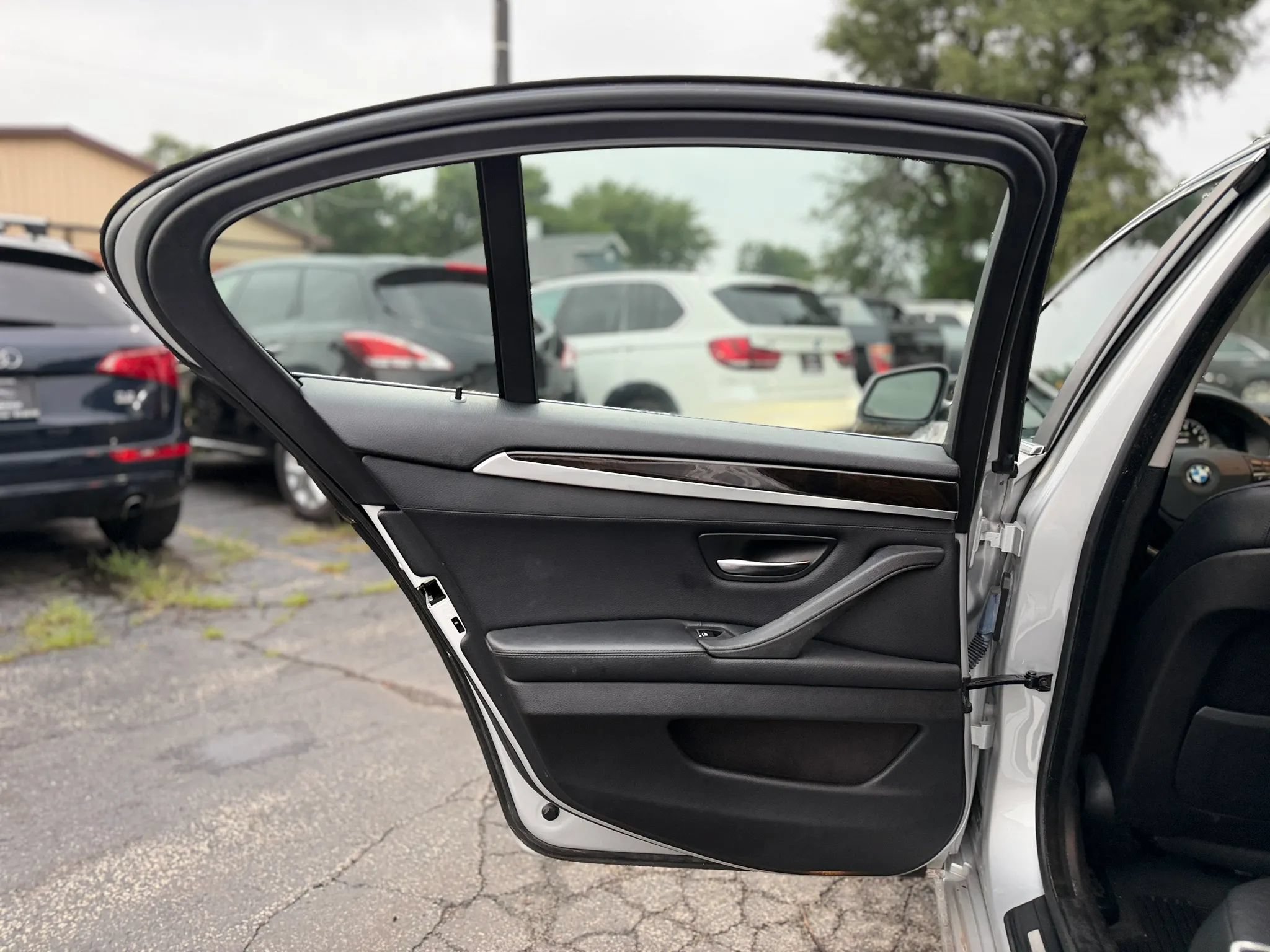 Used 2013 BMW 528i xDrive Sedan AWD/4WD image 15