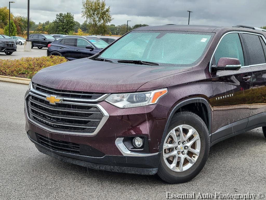 Used 2018 Chevrolet Traverse LT w/ LPO, Floor Liner Package AWD/4WD image 2