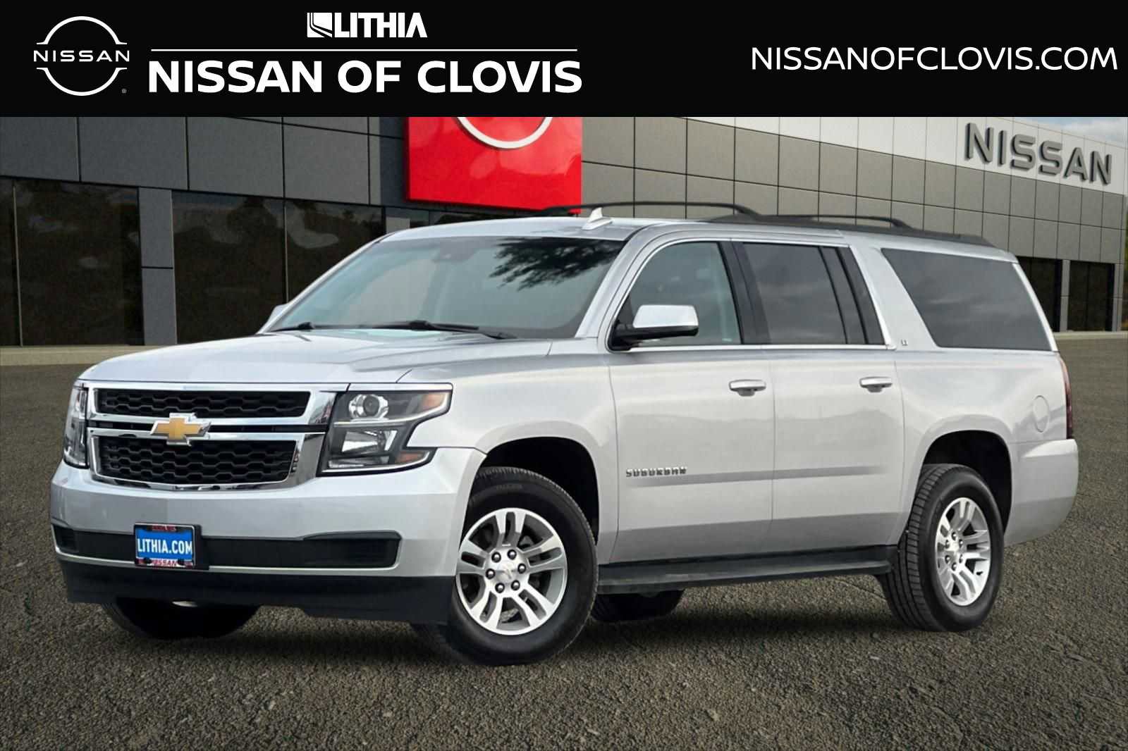 Used 2019 Chevrolet Suburban LT image 1
