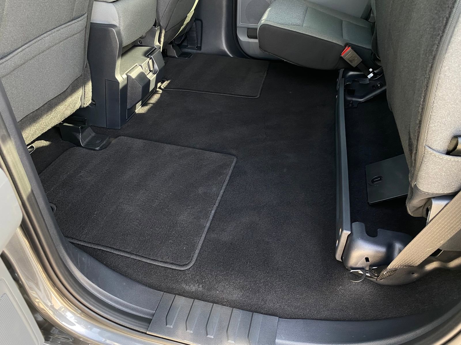 Used 2025 Ford F150 XLT w/ Equipment Group 301A Standard image 27