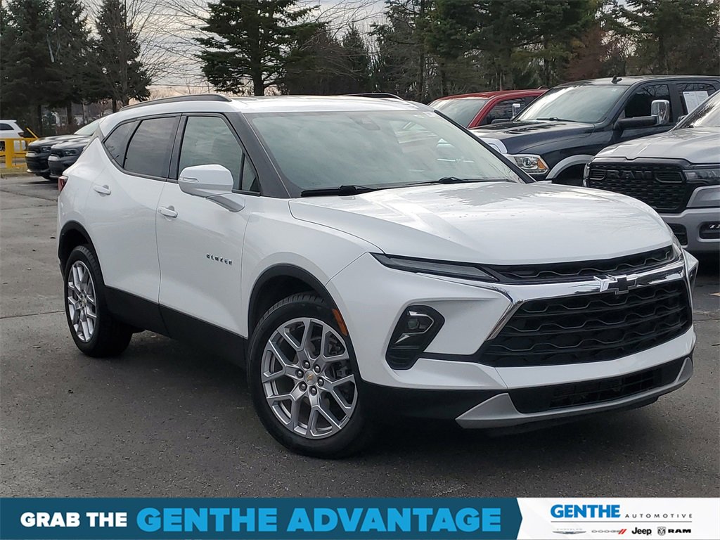 Used 2024 Chevrolet Blazer LT w/ Sound & Technology Package image 35