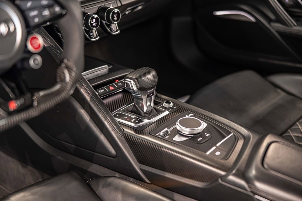 Used 2017 Audi R8 V10 plus image 18