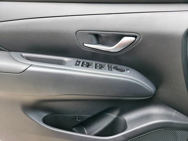 New 2026 Hyundai Tucson SE image 12