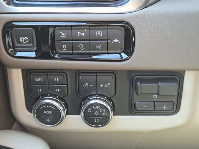 New 2026 GMC Yukon Denali w/ Denali Reserve Package image 14