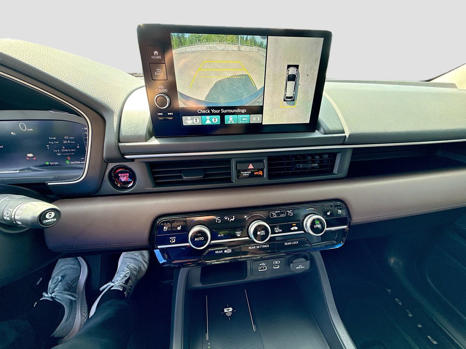Used 2023 Honda Pilot Elite image 13