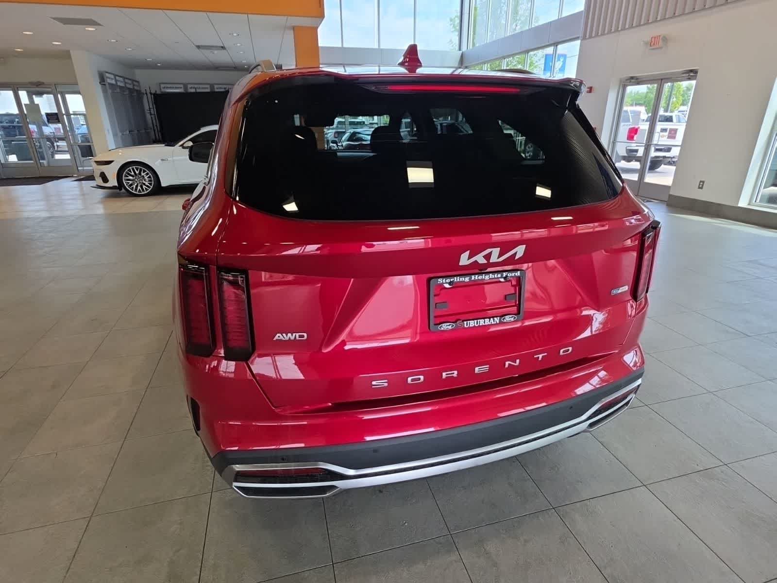 Used 2022 Kia Sorento S AWD/4WD image 11