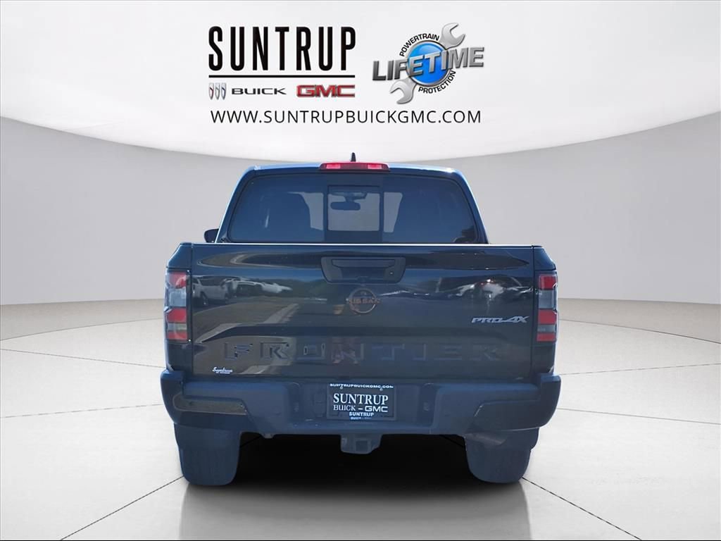 Used 2023 Nissan Frontier PRO-4X w/ Technology Package image 24