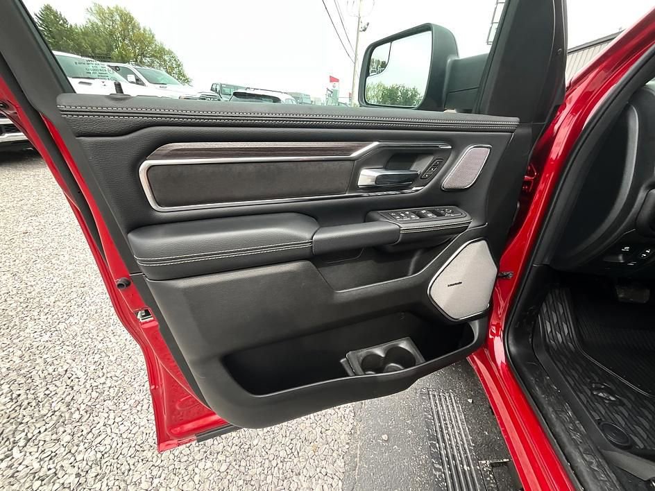 New 2026 RAM 1500 Laramie w/ Night Edition AWD/4WD image 11