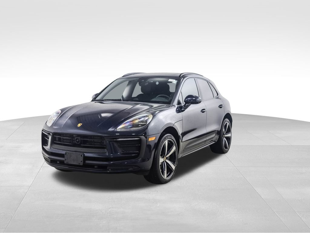 Used 2023 Porsche Macan image 1