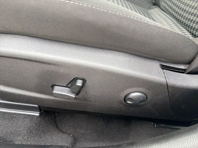 Used 2023 Dodge Charger SXT image 18