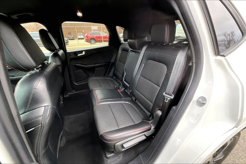Certified 2023 Ford Escape ST-Line Select w/ Tech Pack #2 image 24