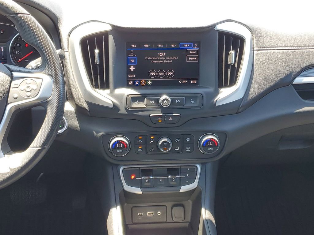 Used 2022 GMC Terrain SLE w/ Driver Convenience Package FWD image 26