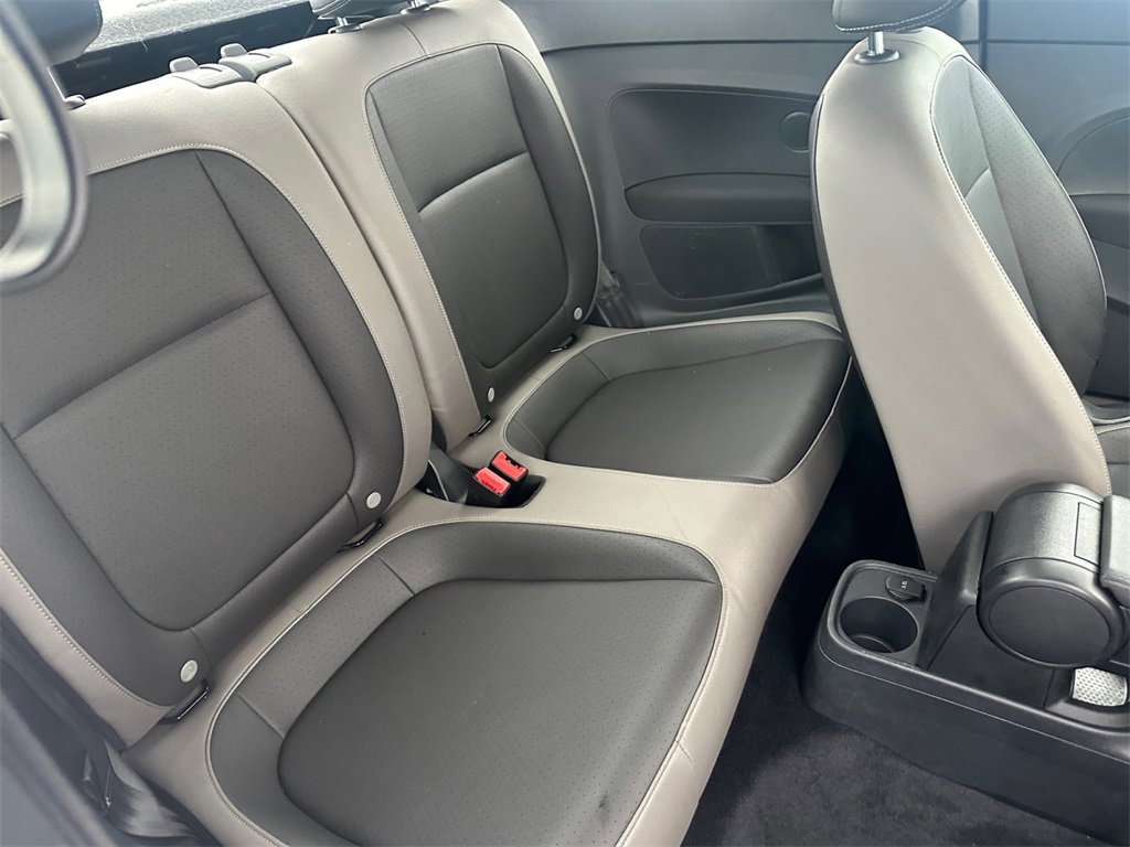 Used 2015 Volkswagen Beetle 1.8T image 18