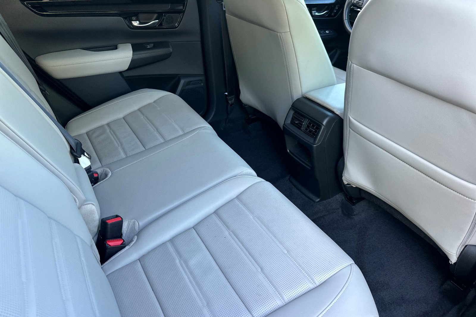 Used 2023 Honda CR-V EX-L image 29