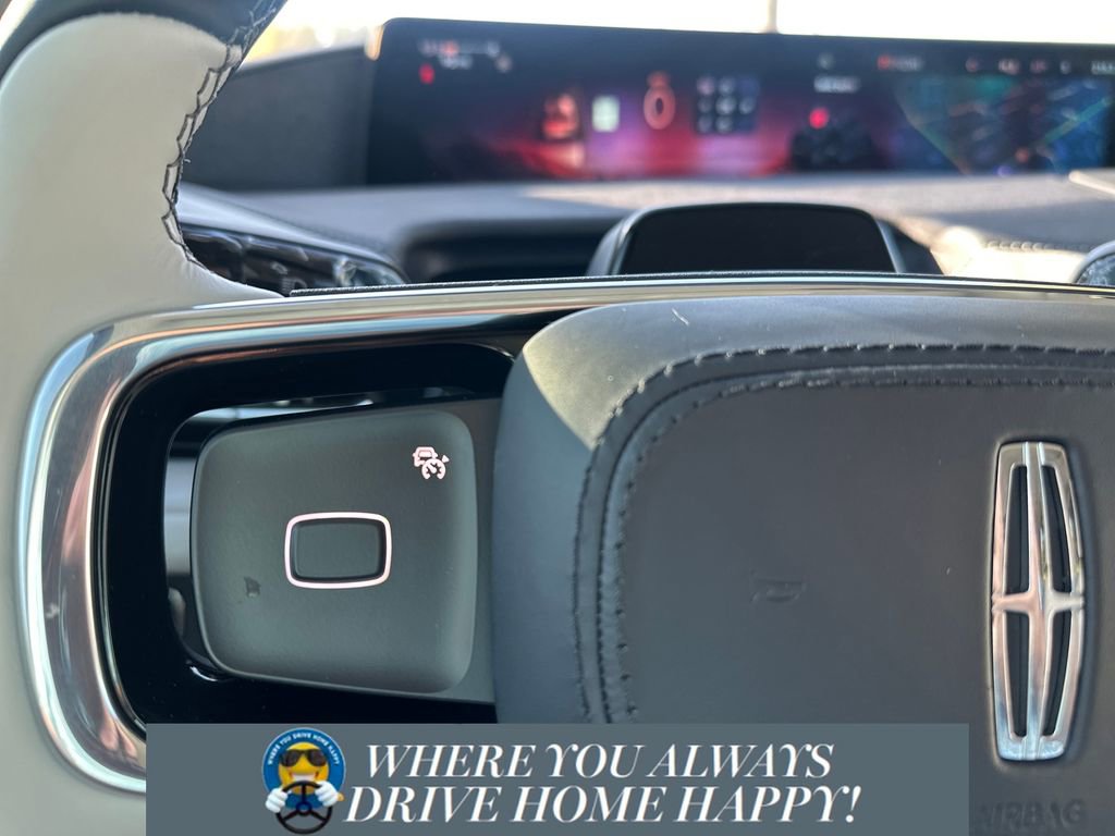 New 2025 Lincoln Navigator Reserve image 13