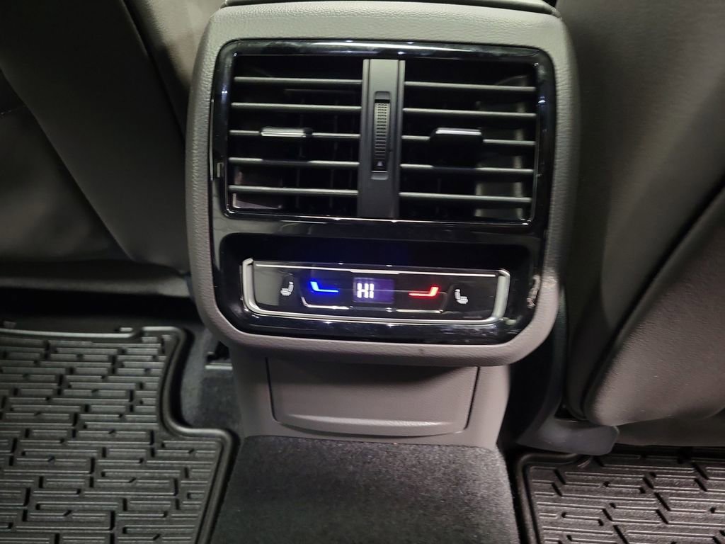 Used 2023 Volkswagen Arteon SEL Premium image 26