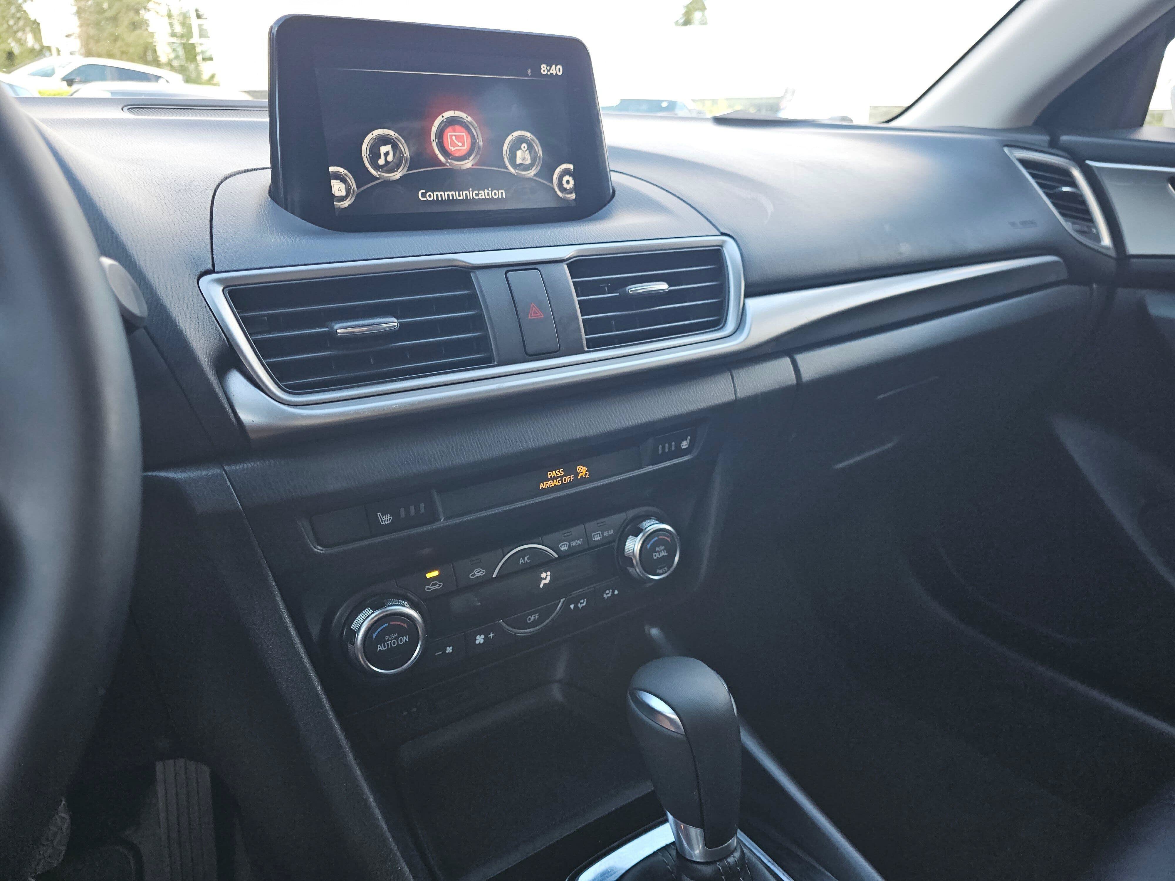 Used 2017 MAZDA MAZDA3 Touring FWD image 27