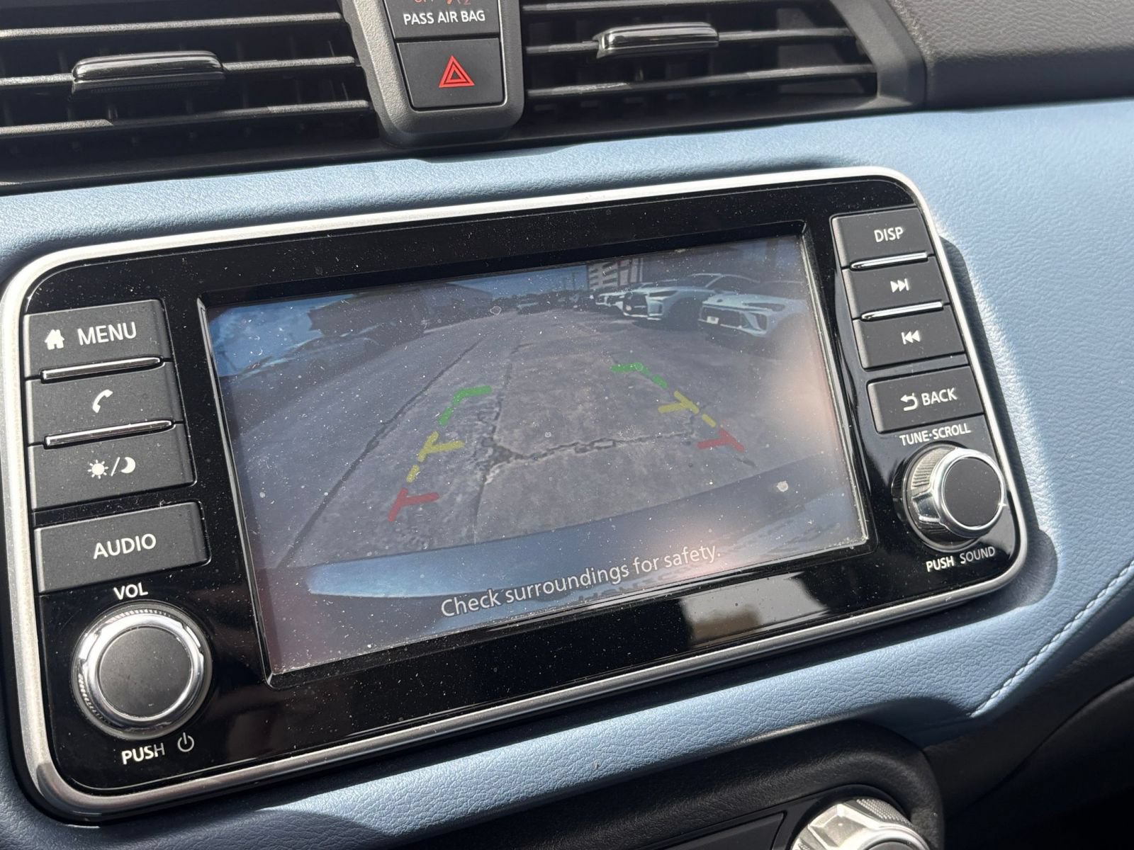 Used 2025 Nissan Versa SV FWD image 22