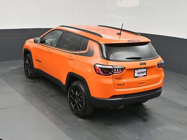 New 2026 Jeep Compass Latitude AWD/4WD image 33