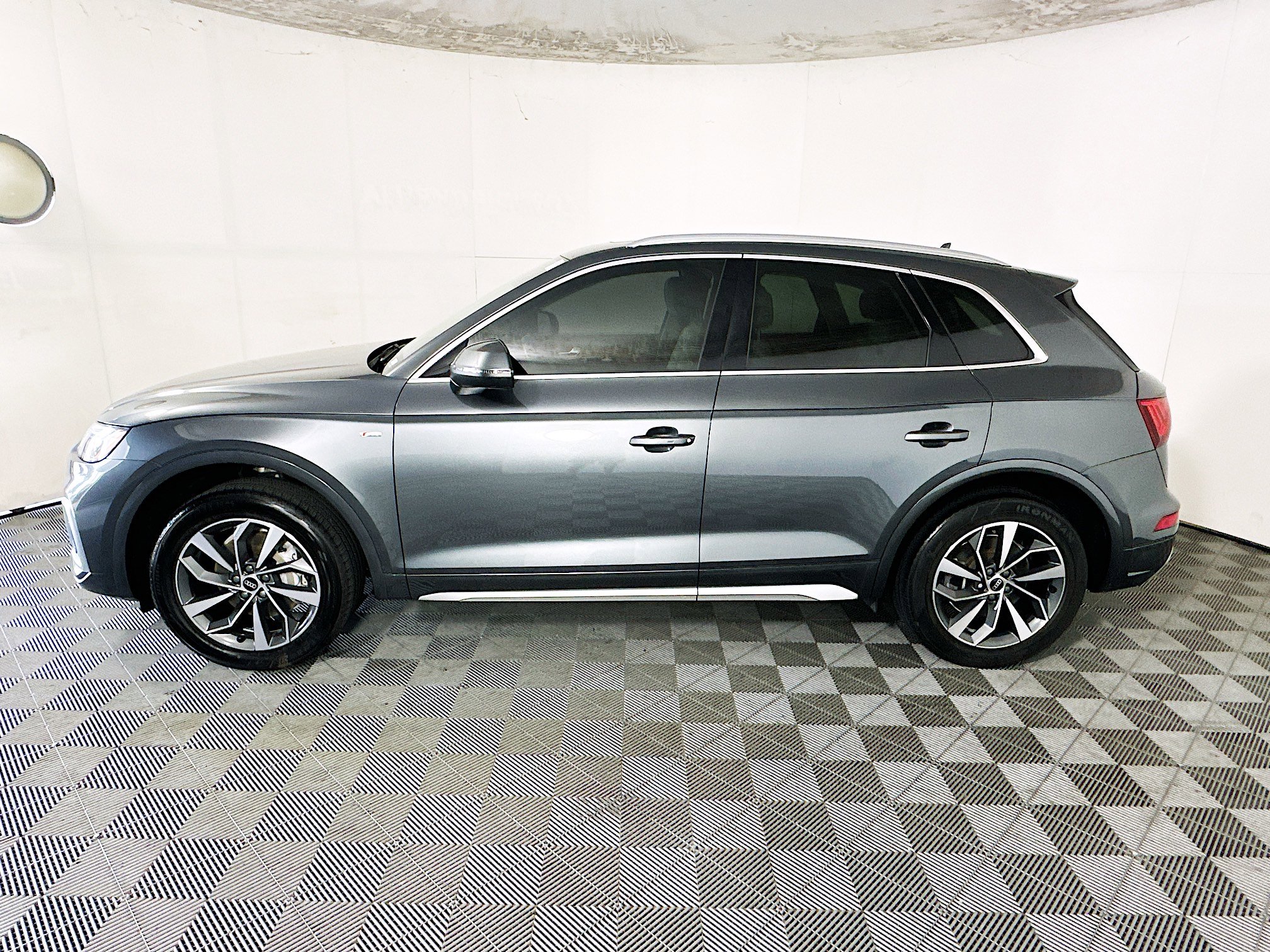 Used 2022 Audi Q5 2.0T Premium Plus AWD/4WD image 6