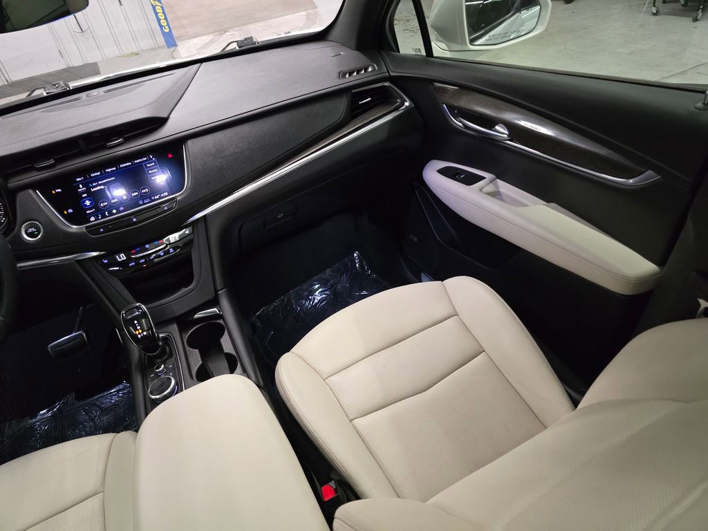 Used 2020 Cadillac XT5 Sportv AWD/4WD image 35