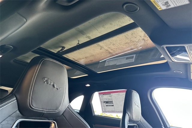 New 2026 Jaguar F-PACE R-Dynamic S image 16