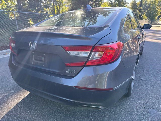 Used 2020 Honda Accord Touring image 11