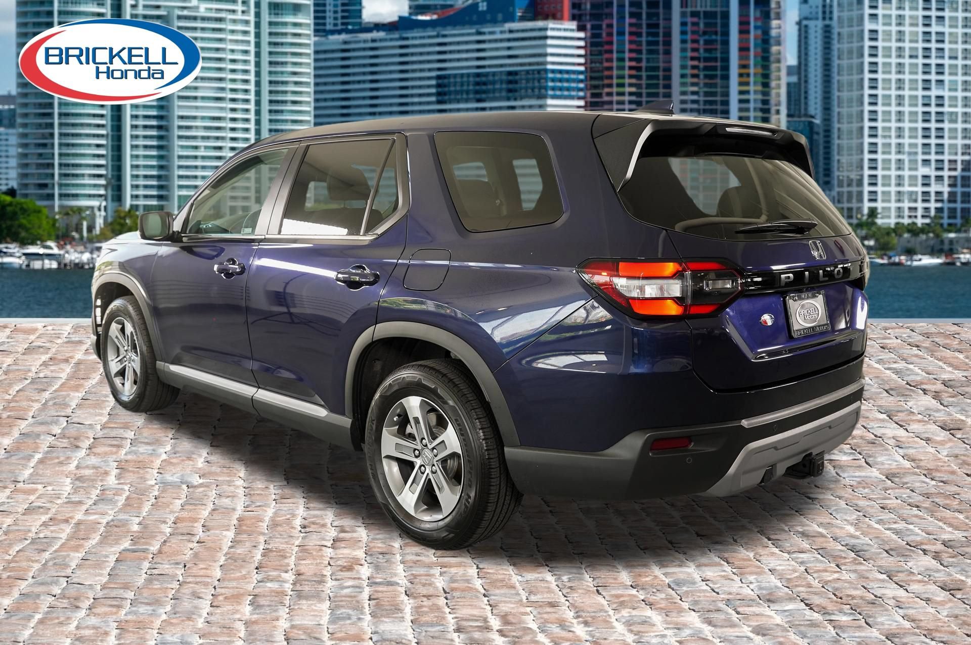 Certified 2023 Honda Pilot EX-L image 6