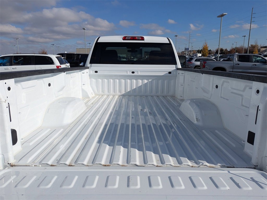 Used 2023 Chevrolet Silverado 3500 W/T image 28