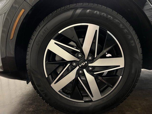 Used 2022 Kia Sorento S image 10