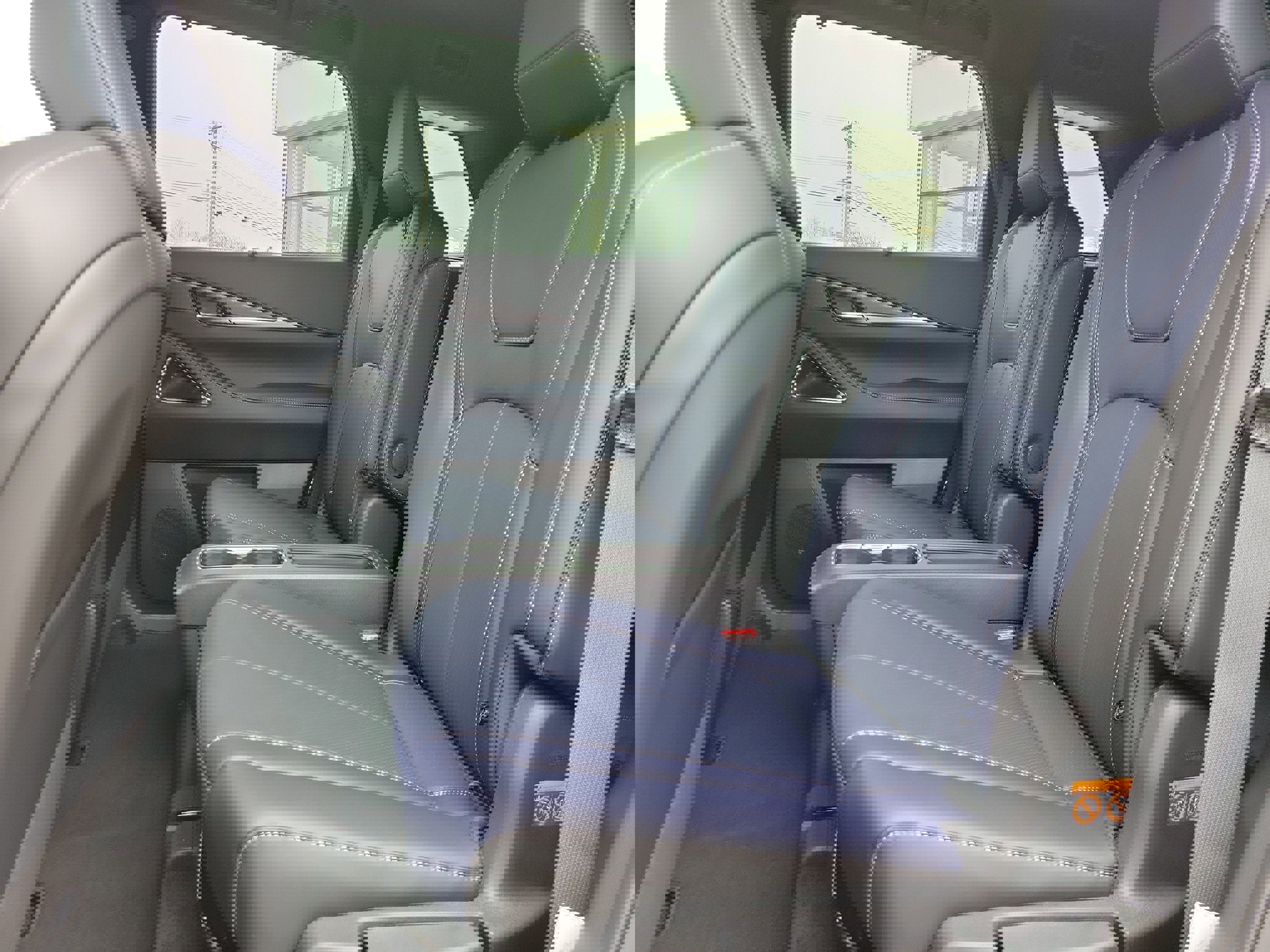 New 2026 INFINITI QX60 Sport w/ Dark Cargo Package image 28