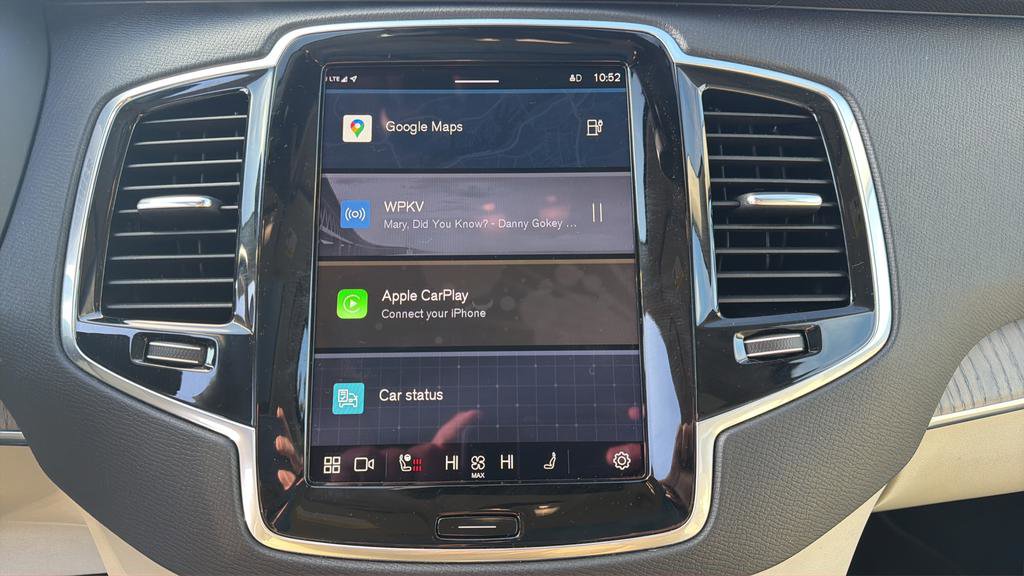 Used 2023 Volvo XC90 T8 Plus w/ Protection Package image 33