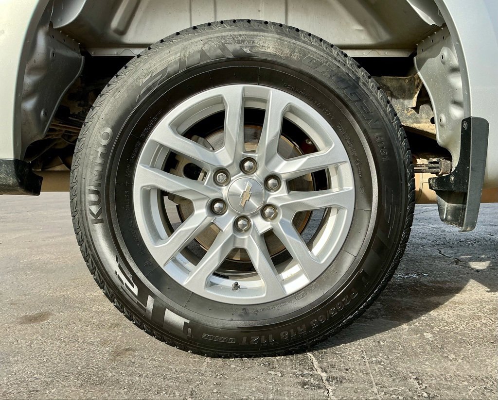 Used 2020 Chevrolet Silverado 1500 LT w/ Texas Edition image 22